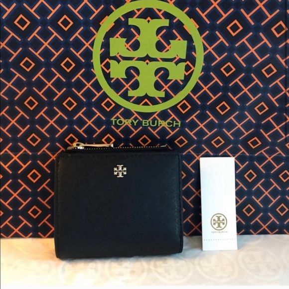 Tory Burch Handbags - ▫️NEW▫️ Tory Burch Emerson mini wallet